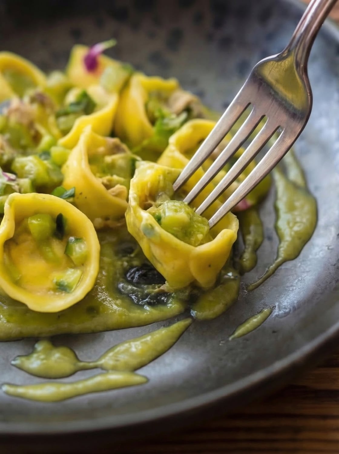 Cappelletti filled with sea bass